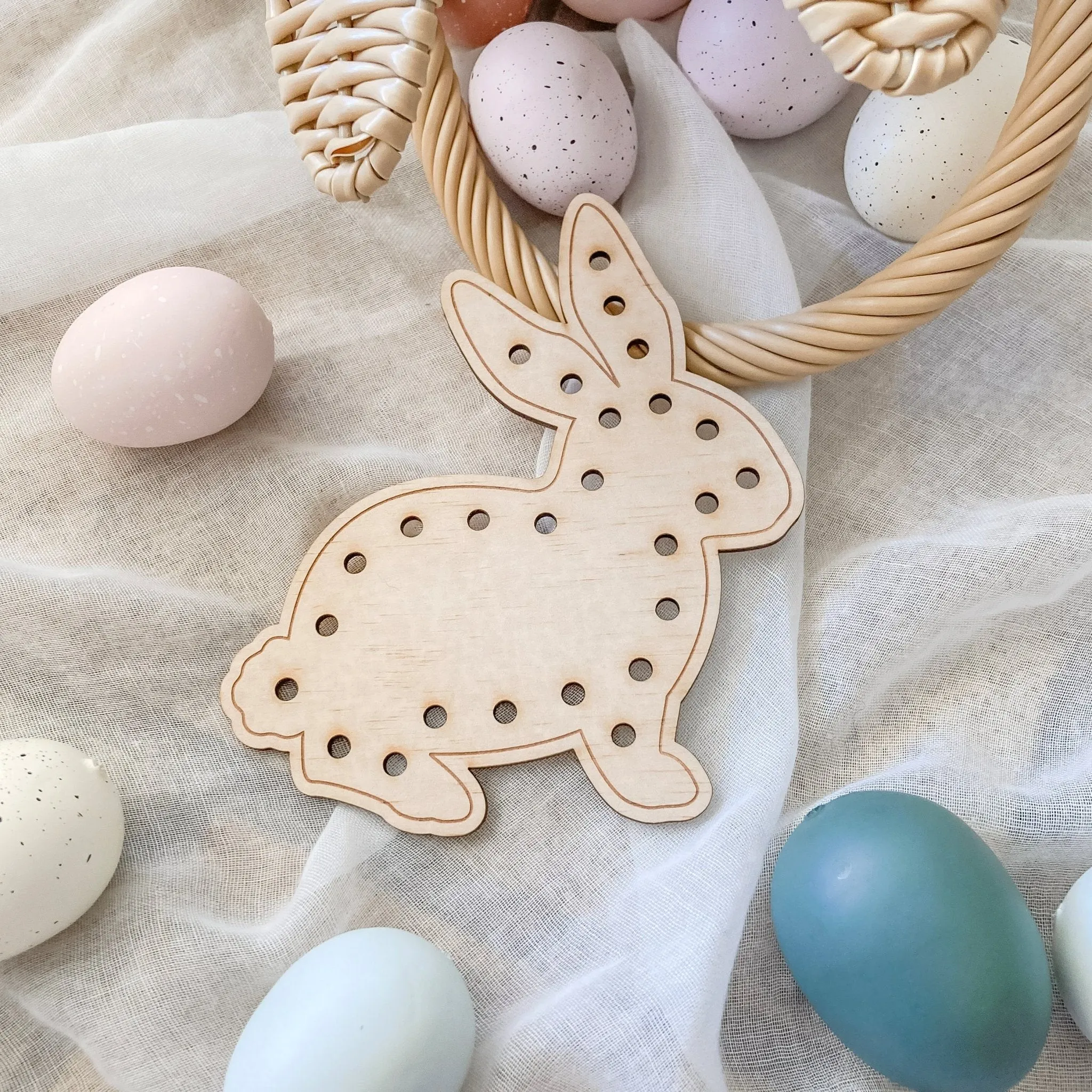 Easter Threading Toy Set