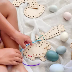 Easter Threading Toy Set