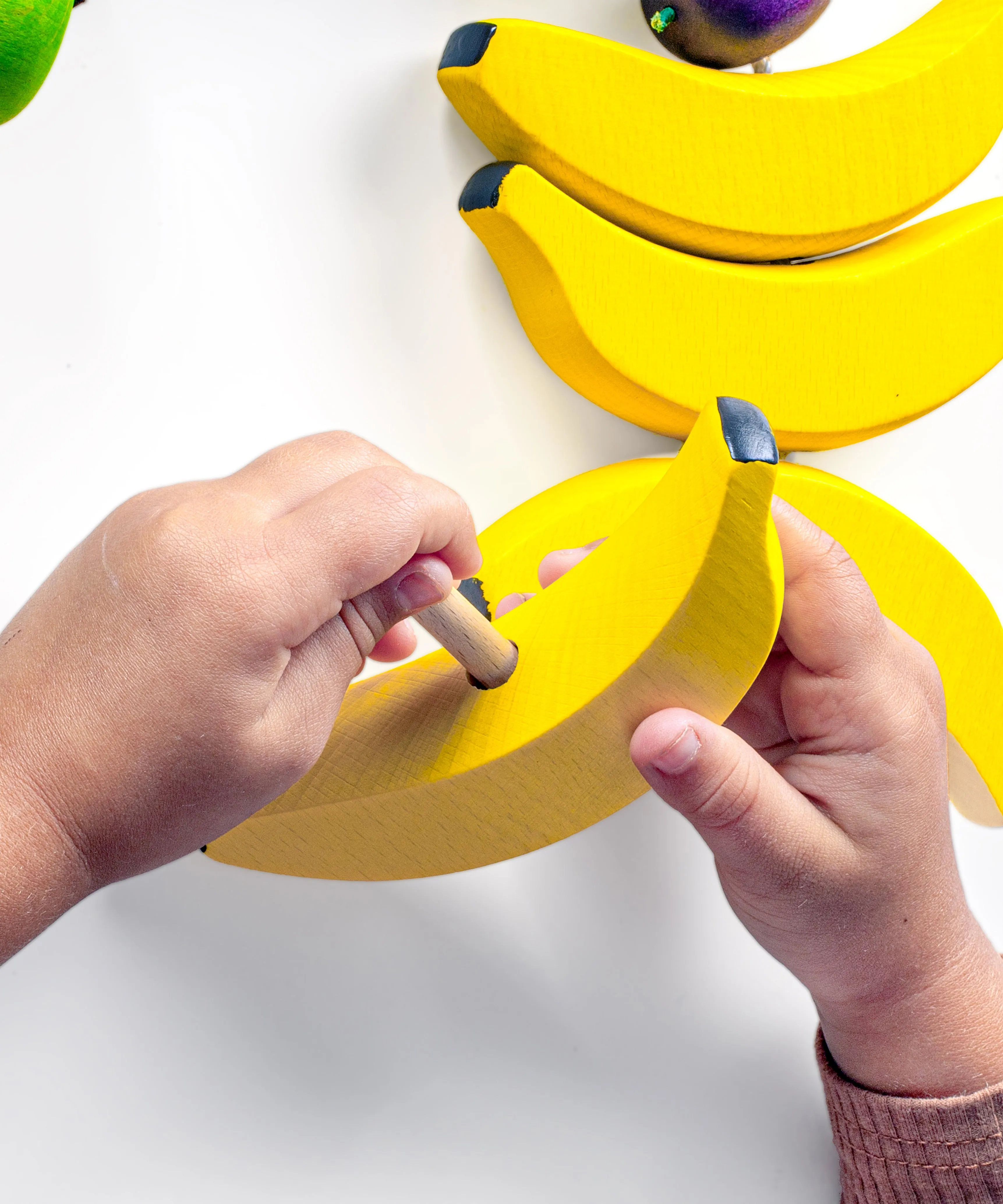 Erzi Threading Fruits Game