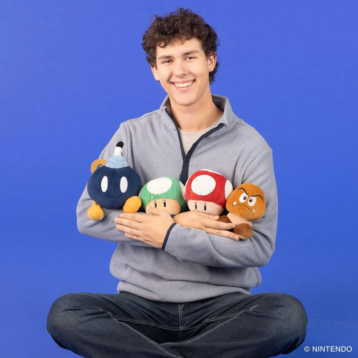 Plush - Red clump Mushroom Plushie - Squishy Mario Toys and Cute Stuffed Animals - Gaming Room Decor - Video Game Collectibles - 6 Inch Club Mocchi-Mocchi- Mario Kart 
