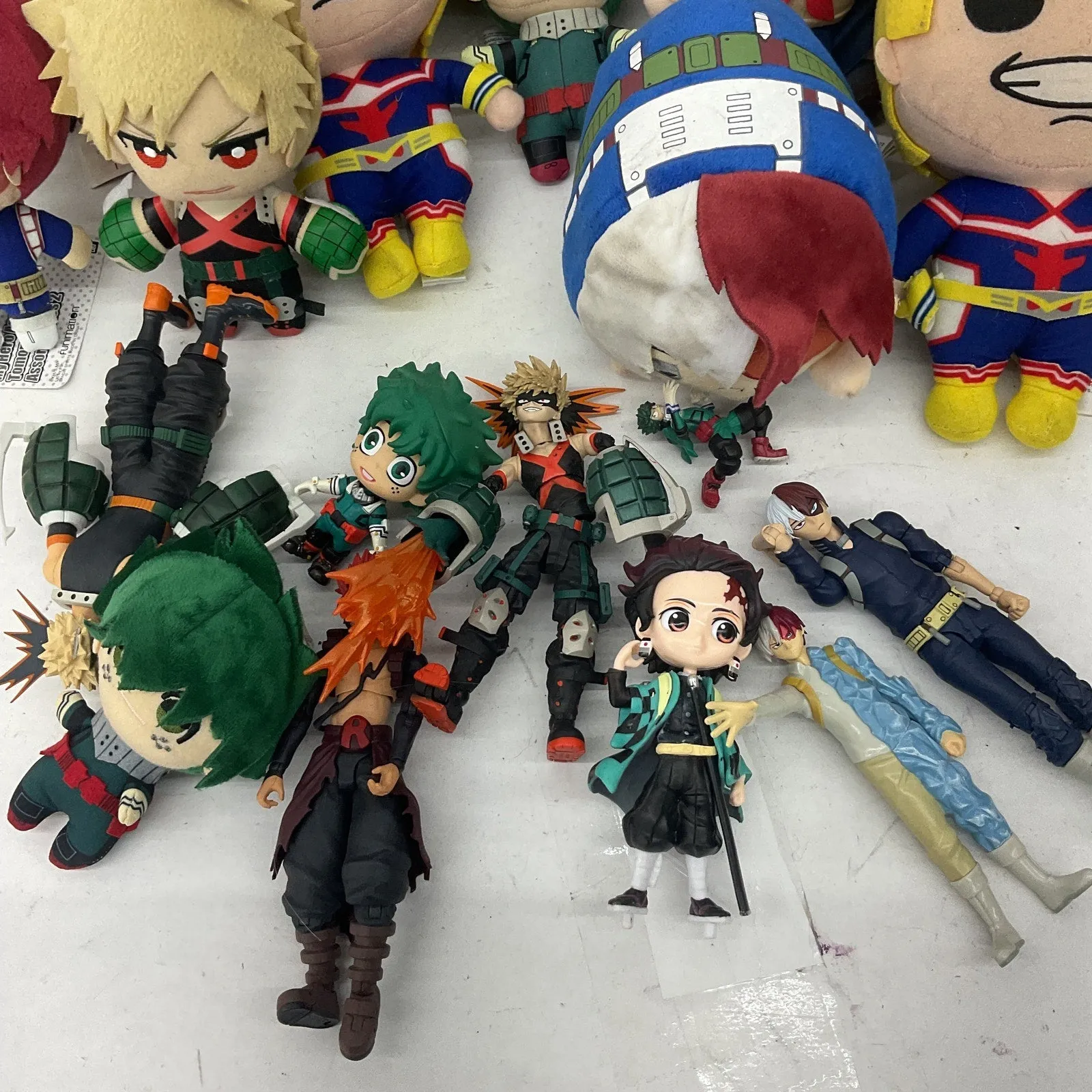 Random Mixed Anime Cartoon Character Plush Dolls Toy Figures My Hero Academia
