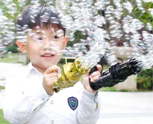Soap Bubble Machine - Electric Gun For Hundreds Of Bubbles