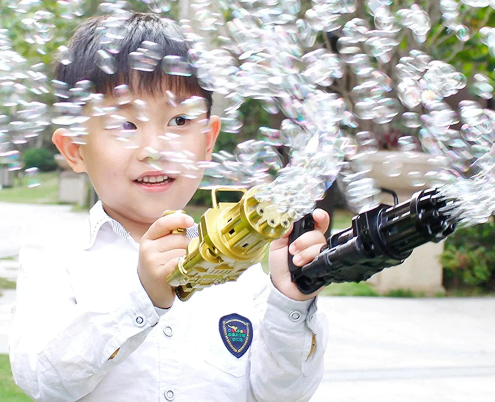 Soap Bubble Machine - Electric Gun For Hundreds Of Bubbles