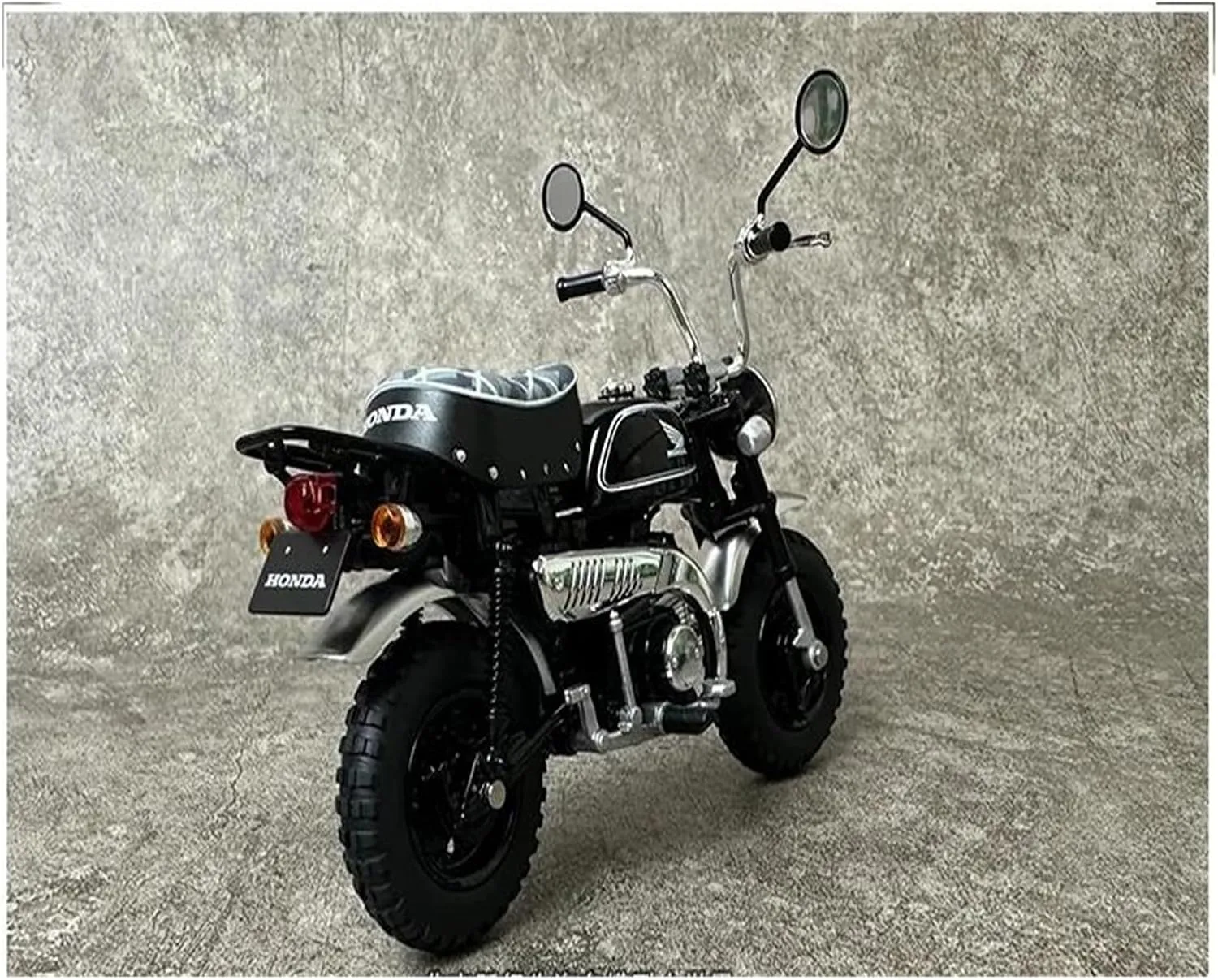 Souvenir Adult Adult for Boys(Red) Mini Simulation Motorcycle Toys Diecast Metal 1:12 Scale for Honda Monkey Z50J 2009 Replica Motorcycle totally concept Model Static Decoration 